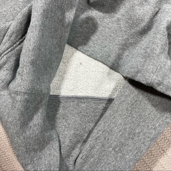 Under Armour Hooded Sweatshirt Hoodie with Elbow Patches - Picture 9 of 15